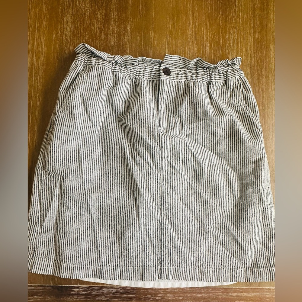 Women’s J Crew striped skirt
